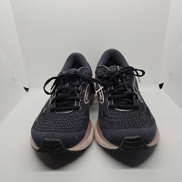 Brooks Glycerin 19 GTS running shoes black with pink accents women's 11 - Picture 2 of 9